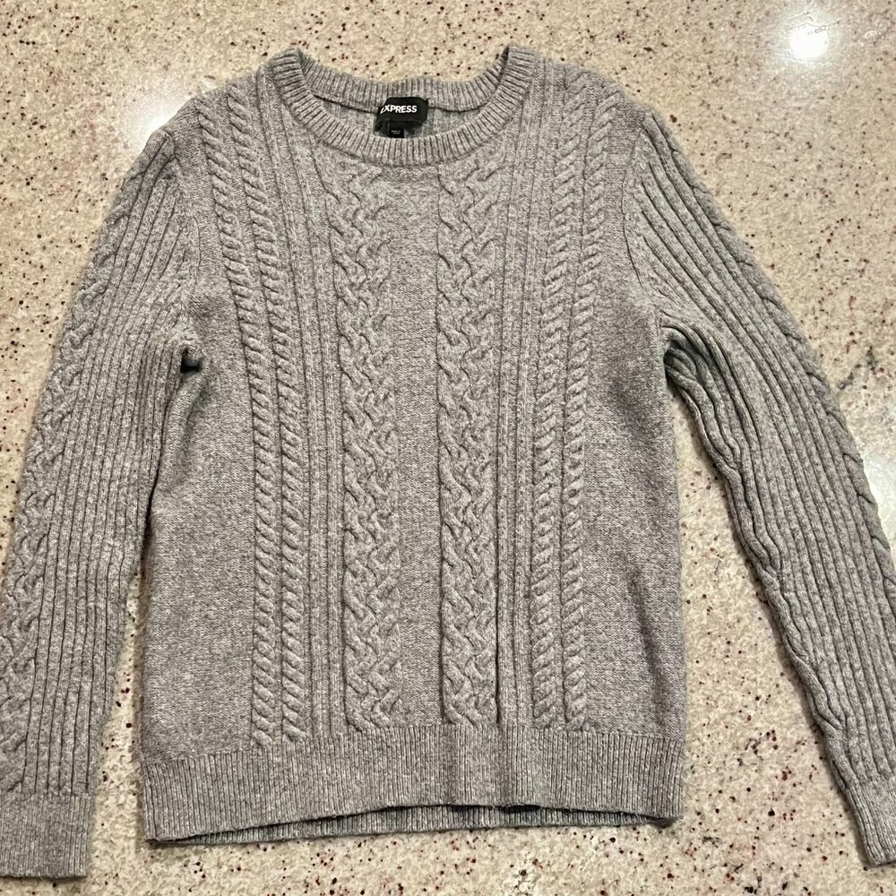 Express – Men’s - Cable Knit - Ribbed Sleeve - Crew Neck – Sweater